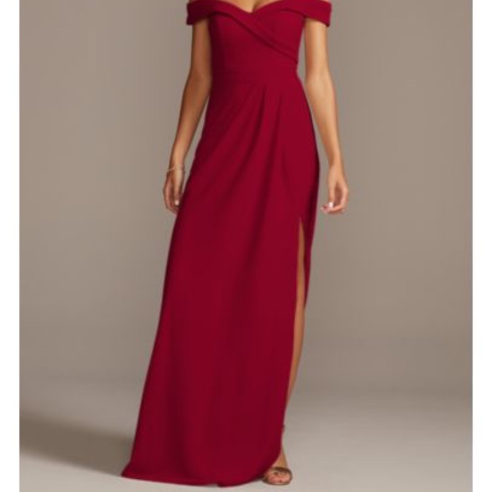 🆕David’s Bridal Off The Shoulder Stretch Crepe Dress